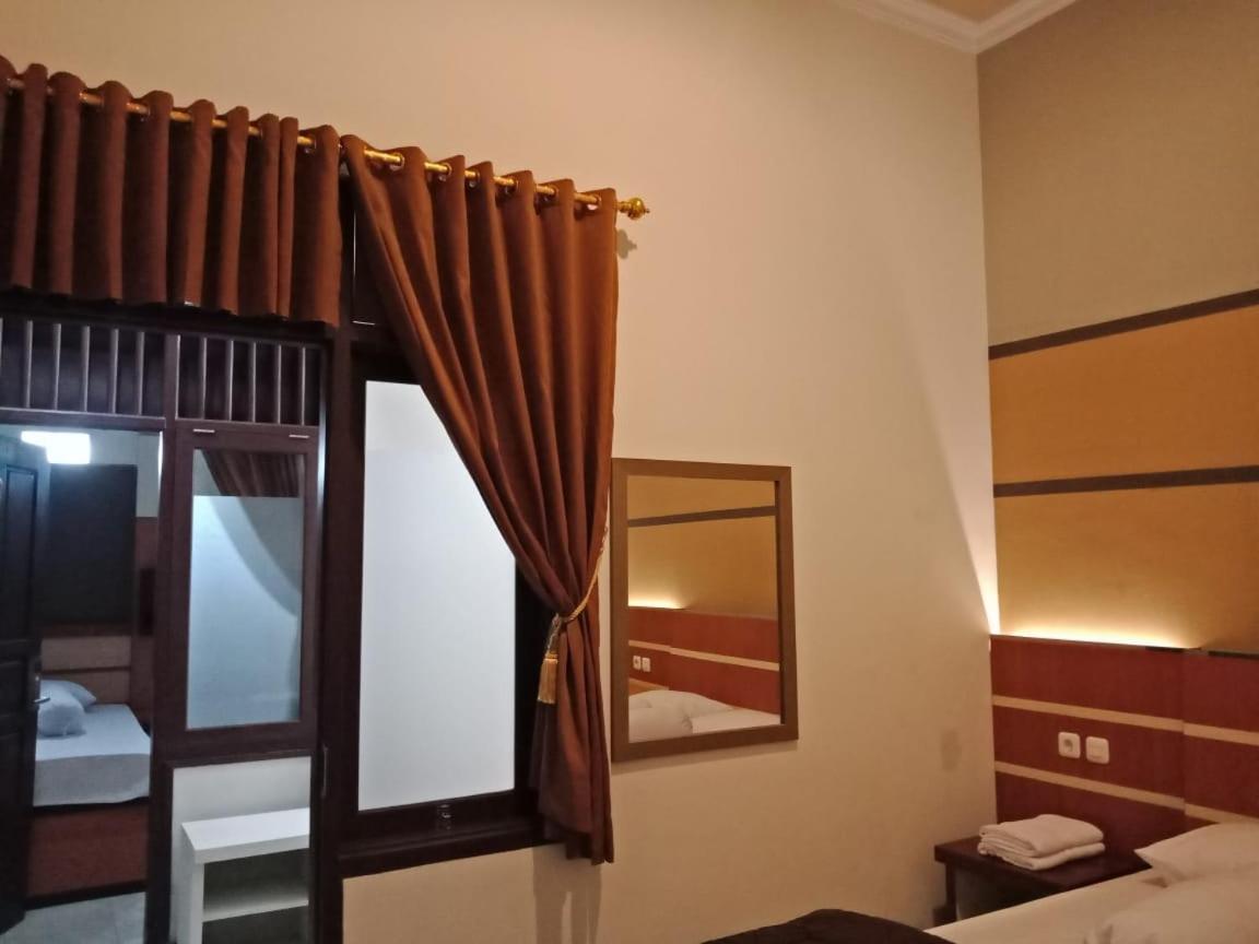 Amaya Guest House Syariah Alastuwo Экстерьер фото