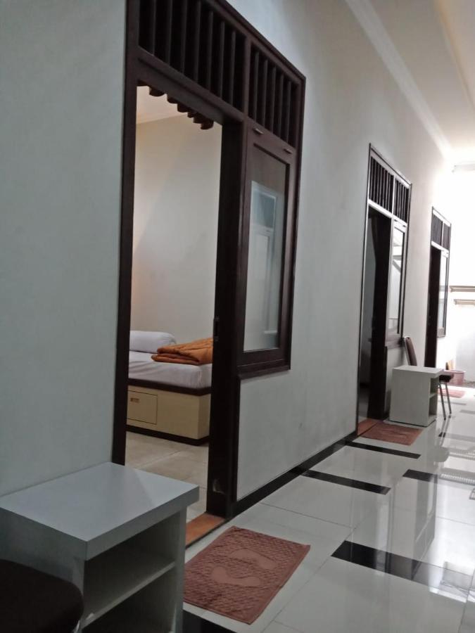 Amaya Guest House Syariah Alastuwo Экстерьер фото