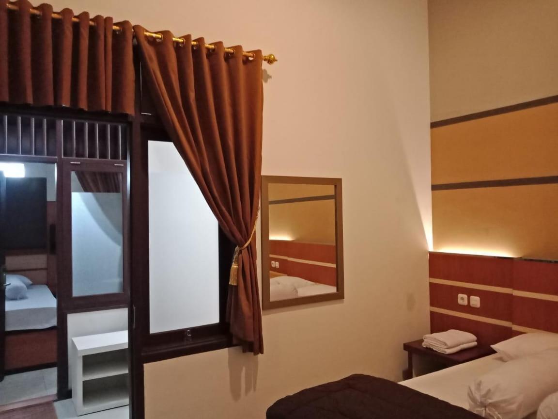 Amaya Guest House Syariah Alastuwo Экстерьер фото